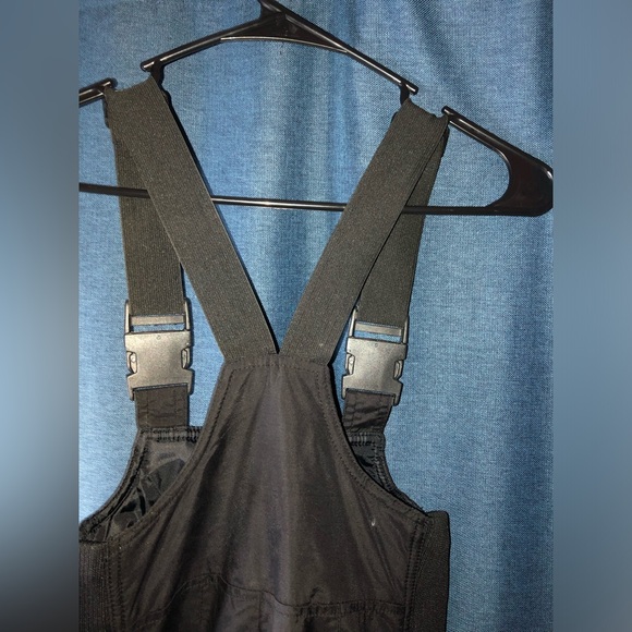 Youth “Sport Essentials” Insulated Snow Jumpsuit Pants Size 10 Black MSRP 34.99 - Picture 6 of 17